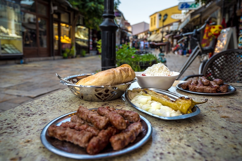 que manger à Skopje boulettes de viande